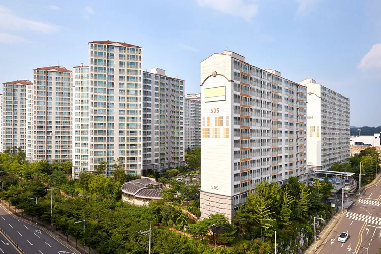 Căn Hộ Chung Cư: Ưu Điểm & Nhược Điểm