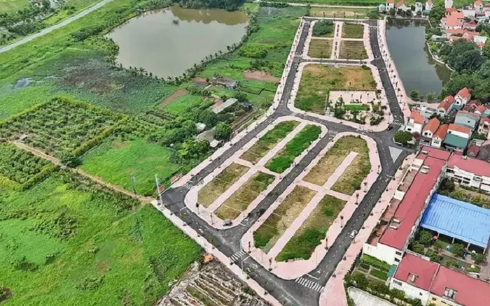 Kinh Nghiệm "Xương Máu" Để Giảm Thiểu Rủi Ro Khi Mua Đất Nền Giá Rẻ